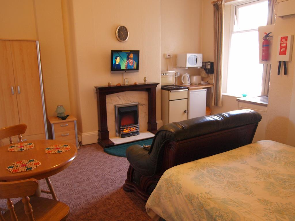 Waverley House Apartments 블랙풀 외부 사진