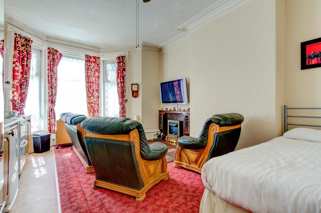 Waverley House Apartments 블랙풀 외부 사진