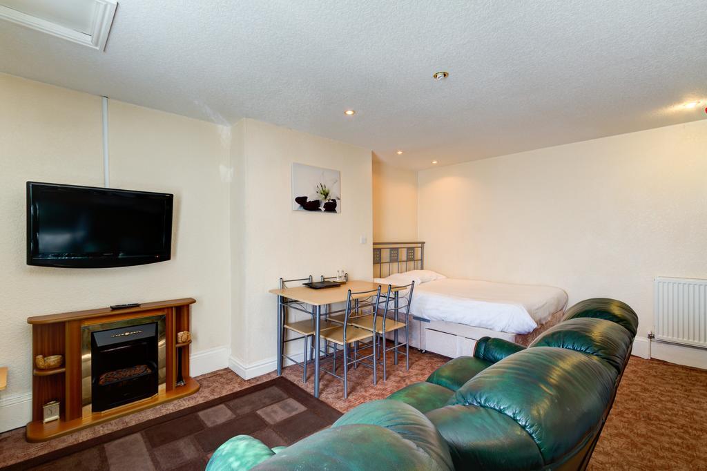 Waverley House Apartments 블랙풀 외부 사진